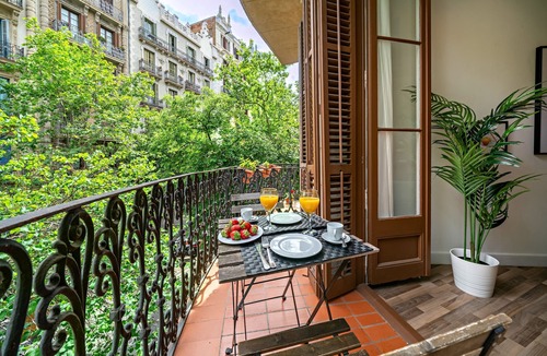 L'Antiga Esquerra de l'Eixample Apartment | Barcelona Balconies - Habitat Apartments
