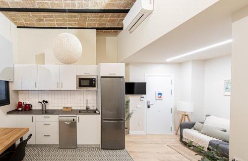 Collblanc y La Torrassa Apartment | Barcelona Touch Apartments - Campalans
