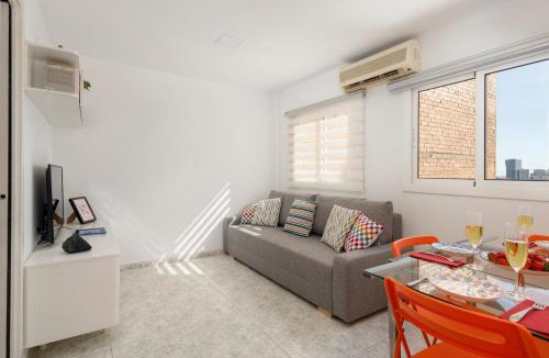 Collblanc y La Torrassa House | Barcelona Sunny Terrace