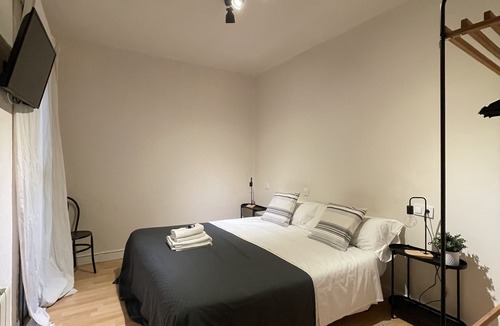 El Prat de Llobregat House | BARCELONA PR GUESTHOUSE