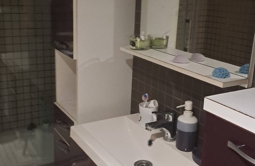 Sant Genis dels Agudells Apartment | Barcelona Sunshine Retreat