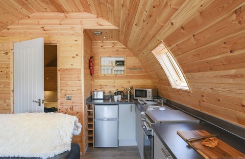 Pennant Melangell Cottage | Barcud Coch - UK44539