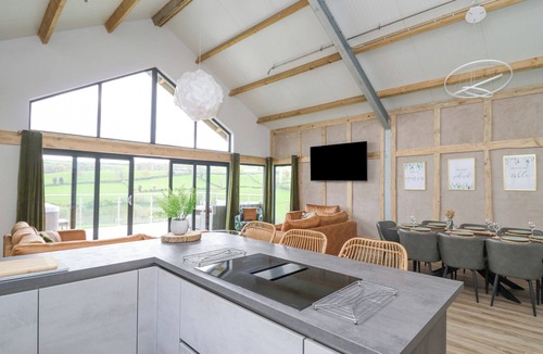 Kingswood Cottage | Barcud Coch - Red Kite