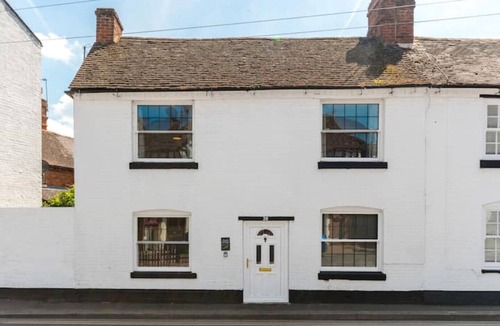 Alcester Cottage | Bard's Cottage