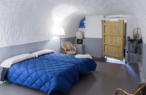 Valtierra Cottage | Bardenas Caves - Mochuelo (5-8 people)