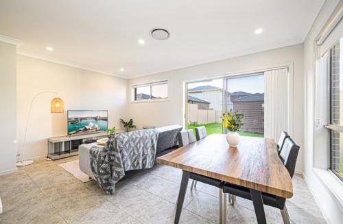 Bardia House | Bardia Convenient Adorable Modern 4 Br House