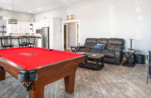 Lake Ozark House | BARE FEET RETREAT! Swim Dock, 5 Decks, Elevator, Gaming Room, Bagnell Dam Strip!