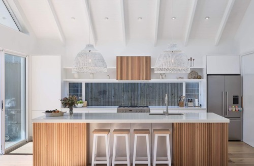 Avalon Beach House | Bareena by Beach Stays