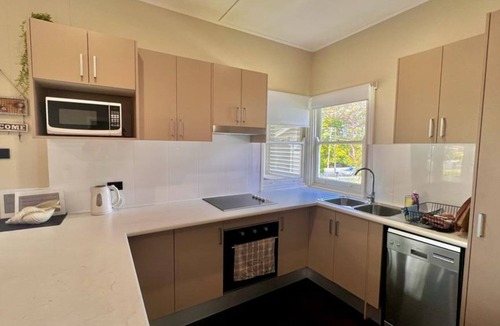 Vincentia House | Barefoot and Beach Bound!