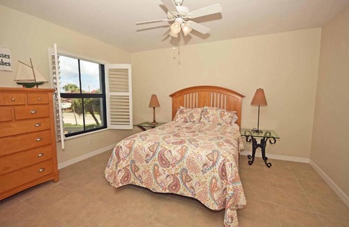 Englewood House | Barefoot Beach 501