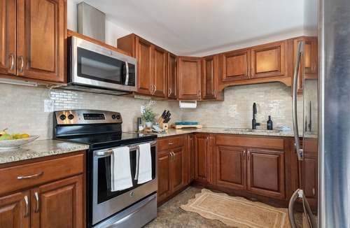Bobcaygeon Cottage | Barefoot Beach on Pigeon Lake