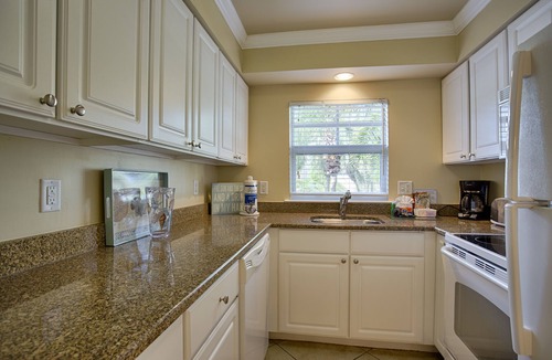 Indian Shores Apartment | Barefoot Beach Resort