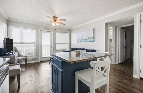 Galveston Condo | Barefoot Bliss - Beachfront Condo @ Seascape-Oceanview Balcony w/2 king beds