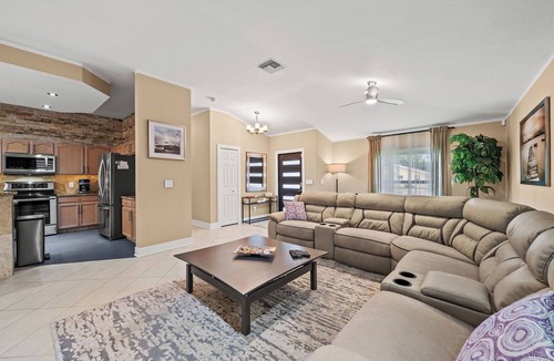 Bonita Shores House | "Barefoot Breeze" Awaits