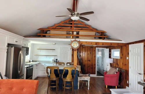 Jerusalem House | Barefoot Bungalow - Beachfront Vacation Home