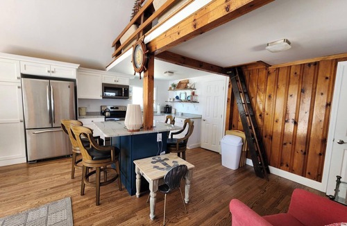 Jerusalem House | Barefoot Bungalow - Beachfront Vacation Home