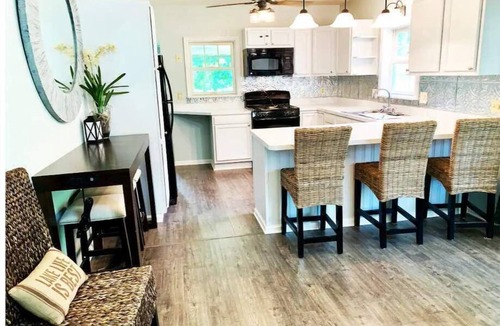Canandaigua Cottage | Barefoot Bungalow with shared private Lake Access