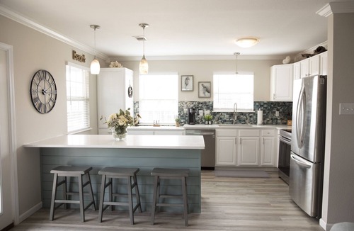 Freeport House | Barefoot Days - Second Row, Steps from the beach!