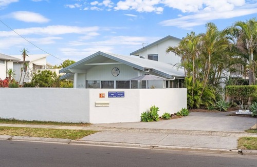 North Creek House | Barefoot in Lennox - Beachfront Unit with Private Plunge Pool