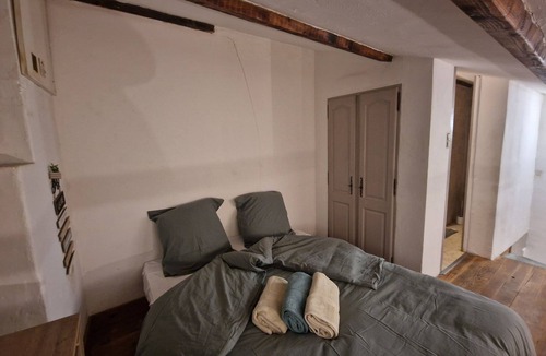 Le Bar-sur-Loup House | Barelle stone house