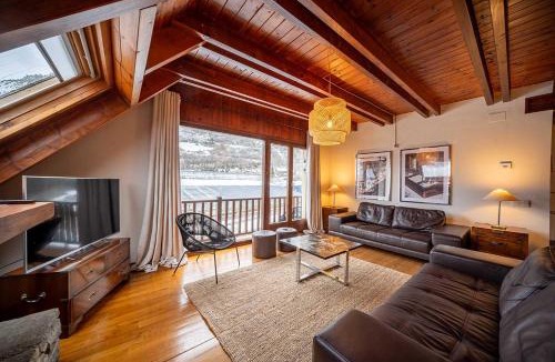 Vielha Apartment | Bargadera by Totiaran