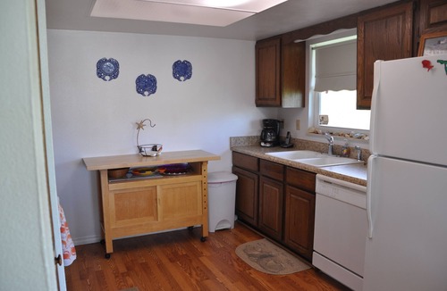 Bethune Beach House | Bargain Beach 4-Bedroom with Pool Table