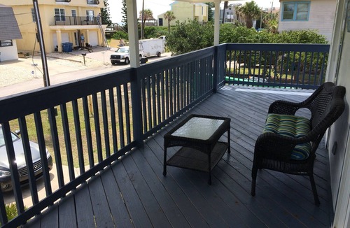 Bethune Beach House | Bargain Beach 4-Bedroom with Pool Table