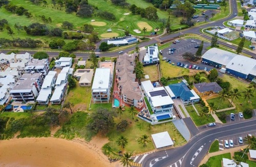 Bargara Apartment | Bargara Beach Bliss - Beach Side apartment with ocean views