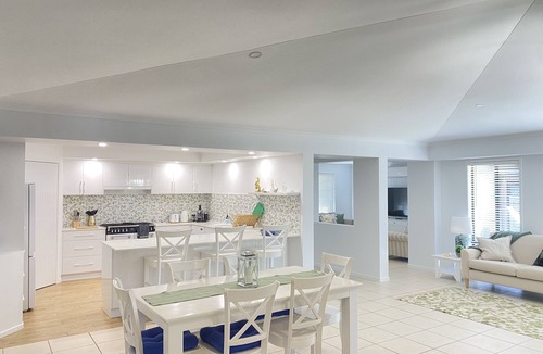 Bargara House | Bargara - Everday's a Holiday!