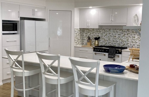 Bargara House | Bargara - Everday's a Holiday!