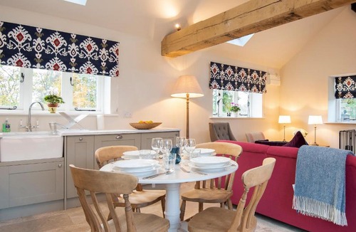 Alresford House | Barley Cottage