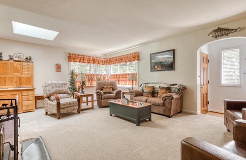 Mount Hood Village House | Barlow Creekside Lodge