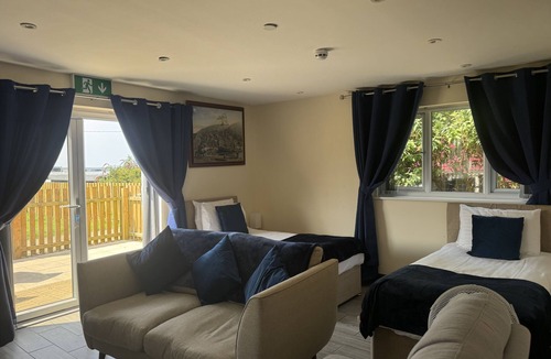 Barmouth Bed & Breakfast | Barmouth Beach Club