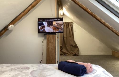 Fairseat House | Barn 5