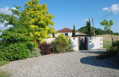 Tournon-d'Agenais House | Barn Conversion With Private Pool & Stunning Views