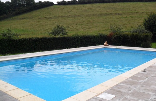Littlebredy House | Barn conversion, quiet location and heated swimming pool (from mid May)