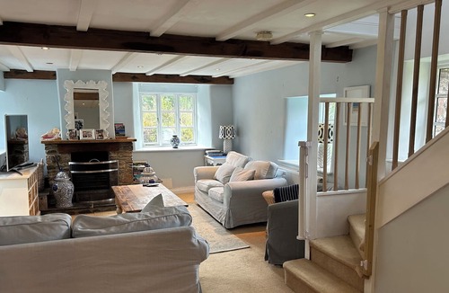 Totnes House | Barn conversion situated in a small hamlet surrounded by beautiful countryside.
