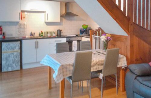 Skegness House | Barn Cottage - E5560