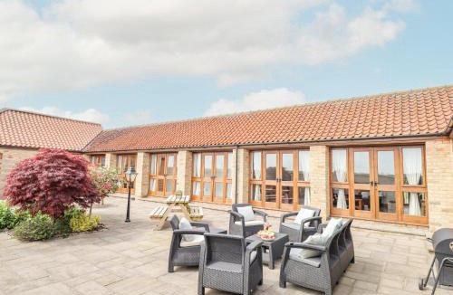 Alford House | Barn Cottage