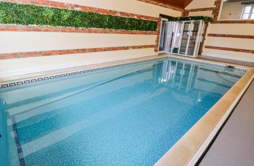 Frome House | Barn Cottage