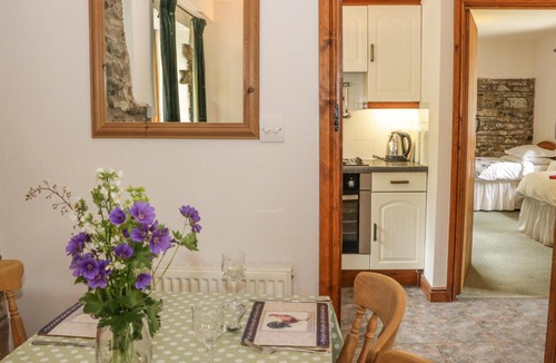 Felindre House | Barn End