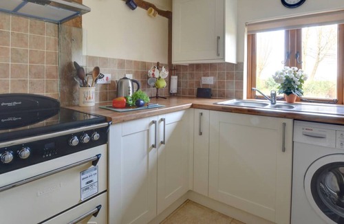 St Mary's Bay Ski Chalet | Barn End in Romney Marsh