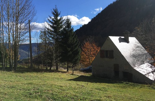 Cadeilhan-Trachere Ski Chalet | Barn for rent Espiaube