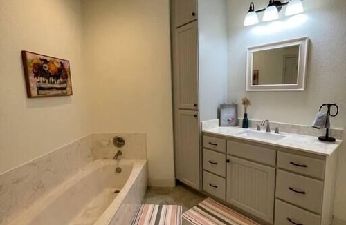 Bryan House | Barn House Retreat, Barn House Retreat