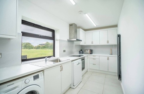 Little Bridgeford House | Barn House & Spacious & Countryside