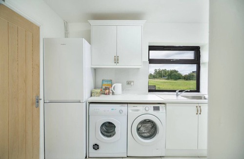 Little Bridgeford House | Barn House & Spacious & Countryside