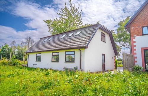 Little Bridgeford House | Barn House & Spacious & Countryside