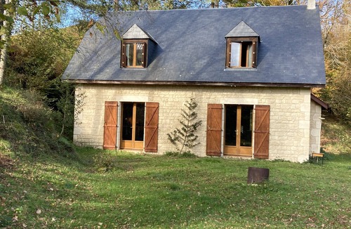 Germs-sur-l'Oussouet House | Barn in a green setting
