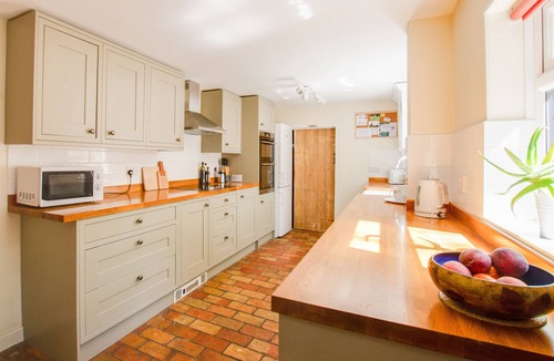 Yoxford House | Barn Meadow Cottage - Three Bedroom House, Sleeps 6