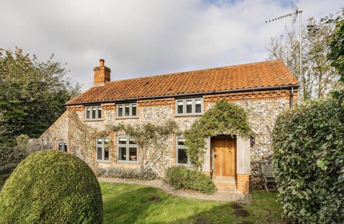 Field Dalling House | Barn Owl Cottage, Field Dalling